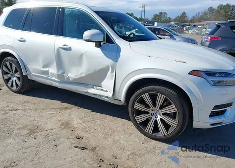 2022 Volvo Xc90 Recharge Plug-In Hybrid T8 Inscription Extended Range 6P из США, поврежденный, VIN YV4H60CLXN1828224